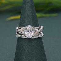 Twisted Oval Moissanite Diamond Bridal Set Ring With Wedding Band
