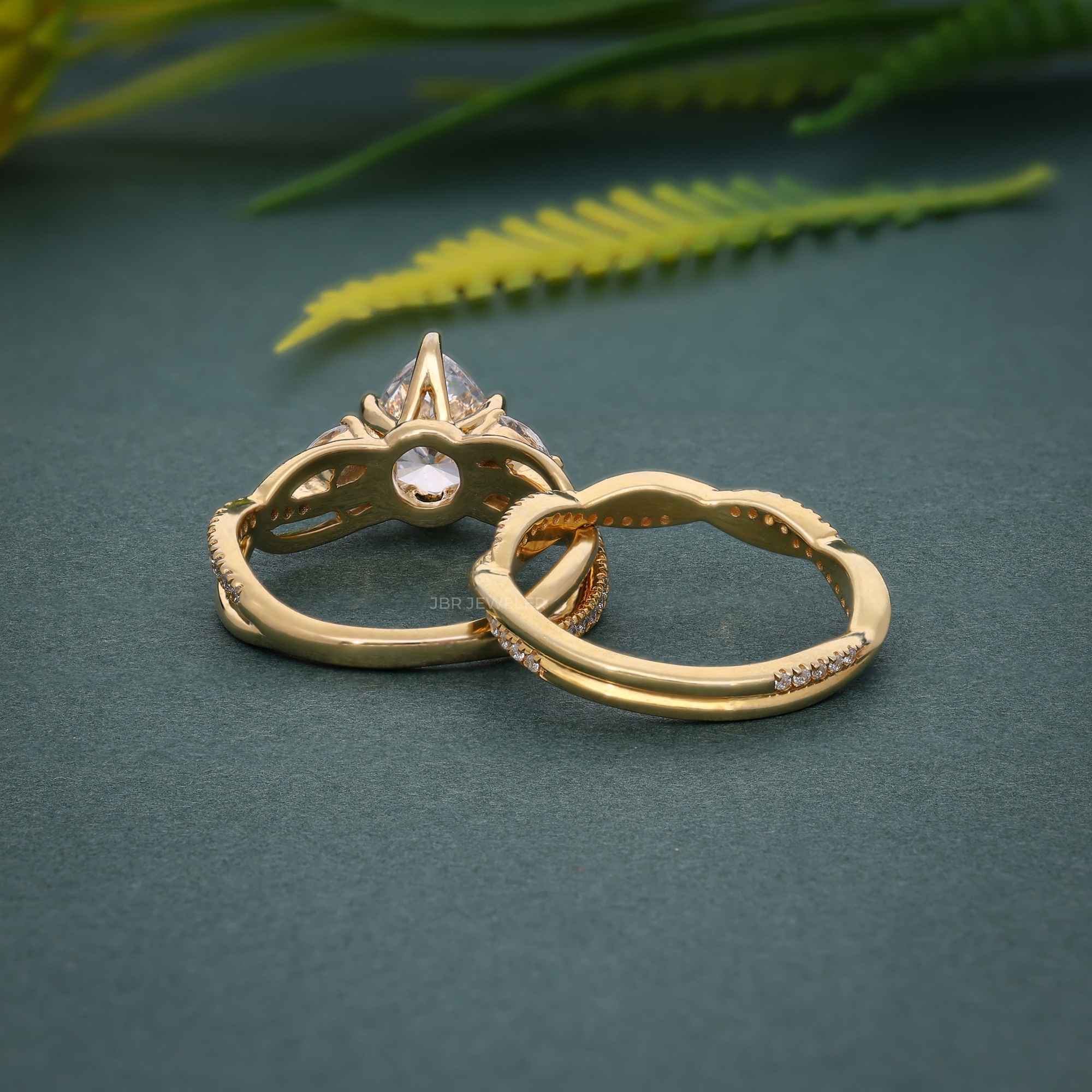 Twisted Pear Cut Moissanite Diamond Engagement Ring with Matching Band - JBR Jeweler