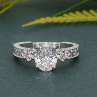 Vintage Three Stone Round Oval Moissanite Diamond Engagement Ring