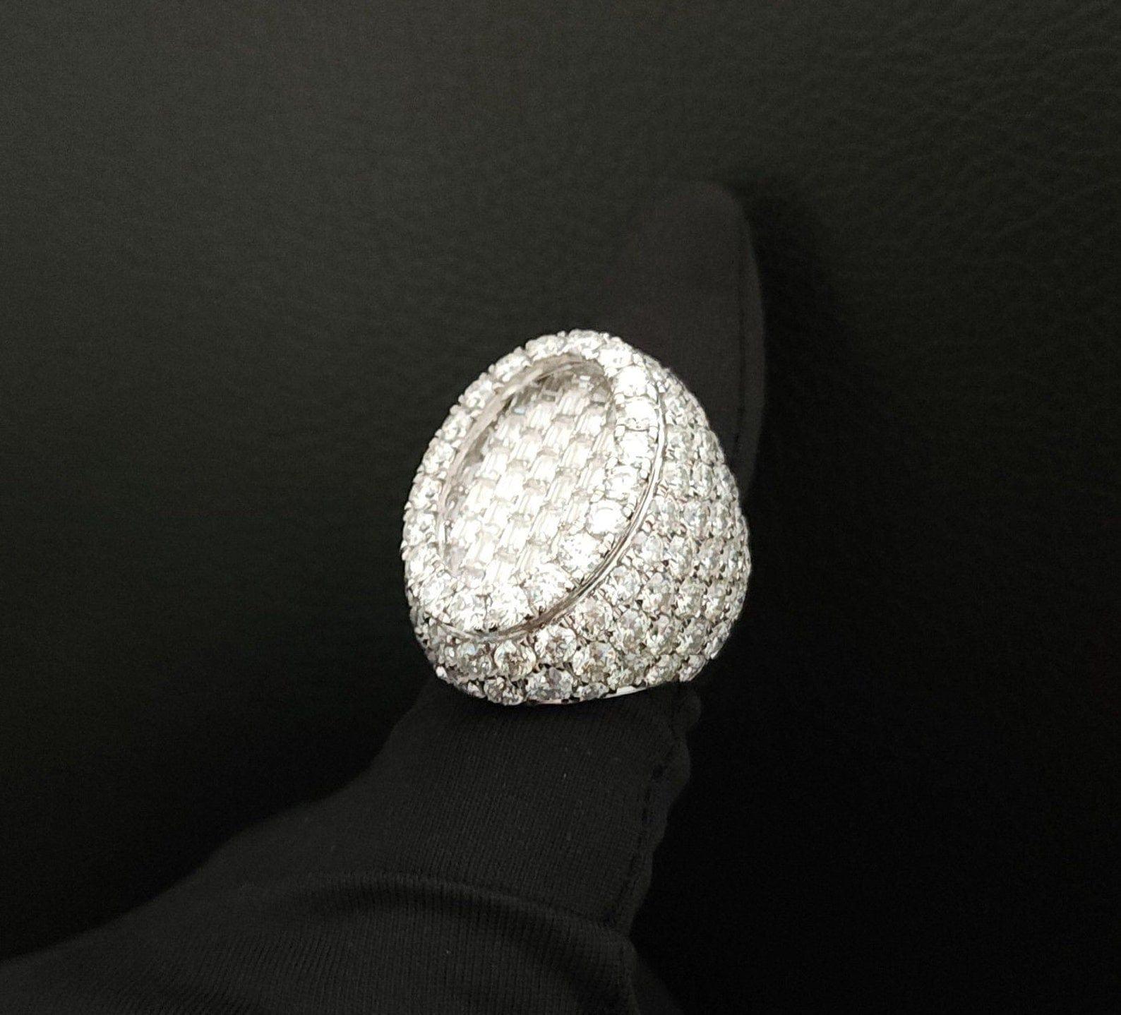 Beautiful Oval Shape Men's Hip hop 925 Silver Moissanite Diamond Baguette Ring - JBR Jeweler