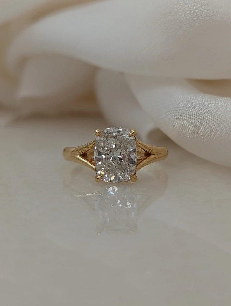 Elongated Cushion Cut Lab-Grown Diamond Engagement Ring - JBR Jeweler