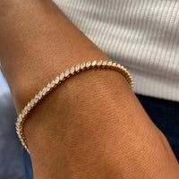 Bracelet de perles en forme de cœur en or 14 carats 