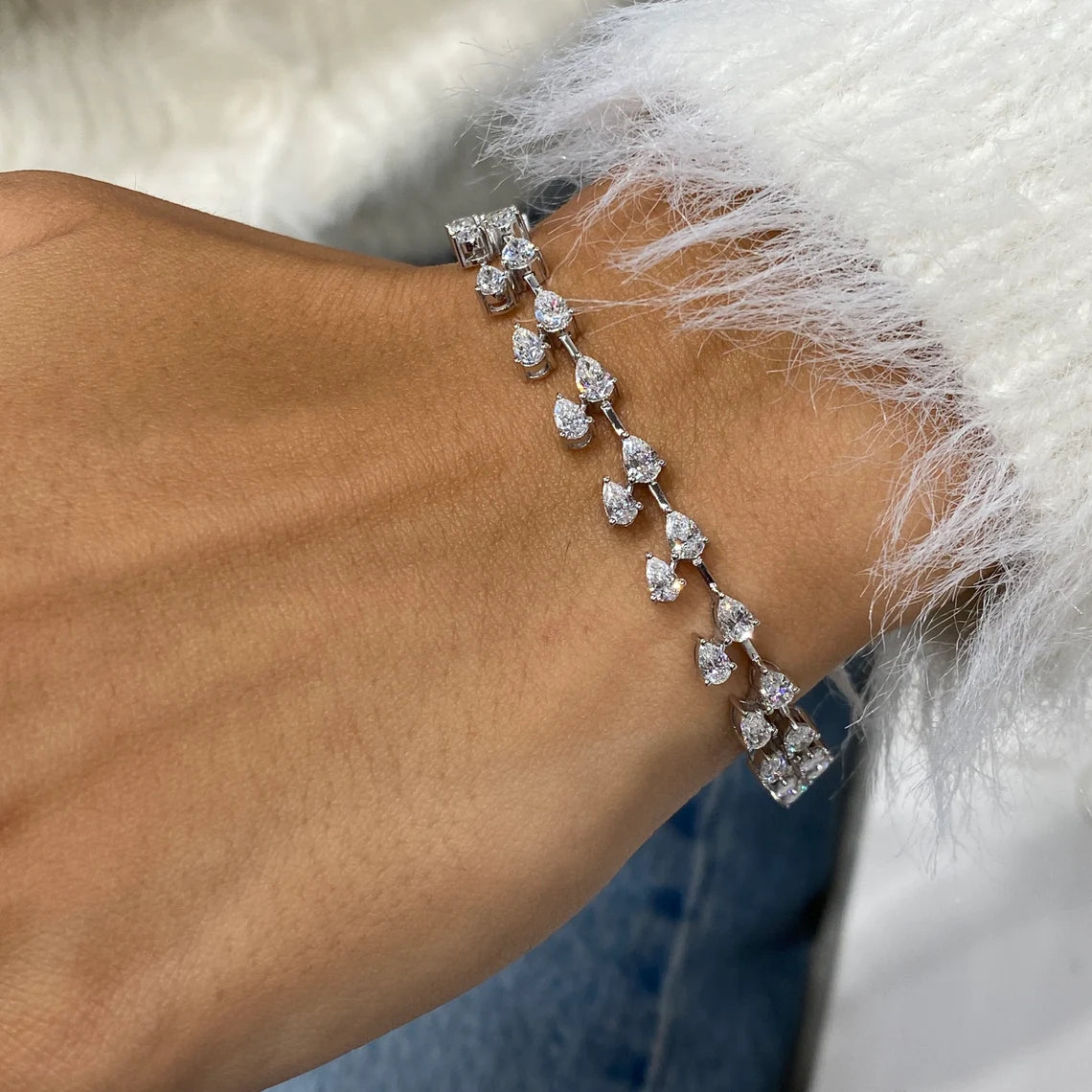 14k White Gold Pear Cut Lab Grown Diamond Prong Setting Tennis Bracelet, Gift for Anniversary - JBR Jeweler
