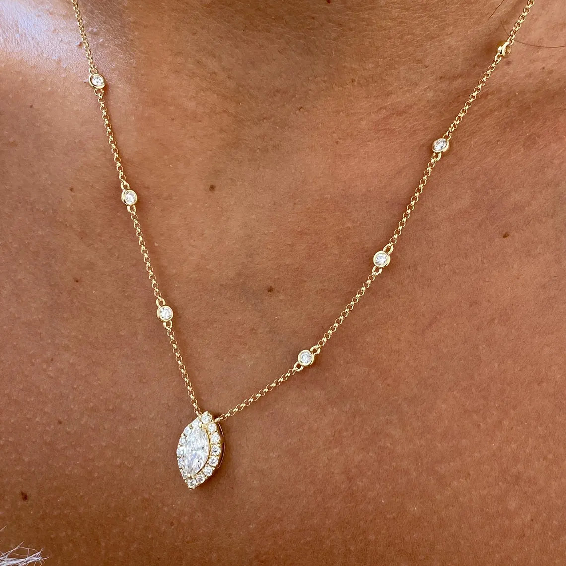 14K Yellow Gold Round & Marquise Cut Cluster Setting Lab-Grown Diamond Pendant Necklace - JBR Jeweler