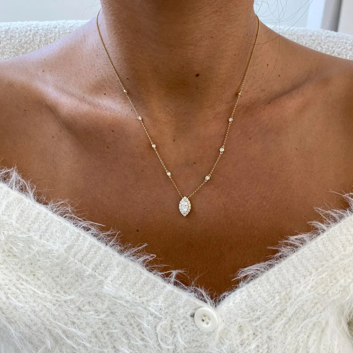 14K Yellow Gold Round & Marquise Cut Cluster Setting Lab-Grown Diamond Pendant Necklace - JBR Jeweler