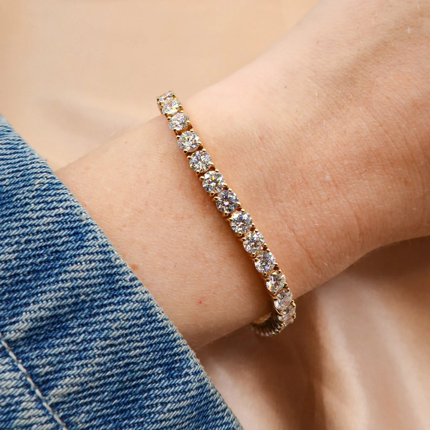 Bracelet de perles en forme de cœur en or 14 carats 