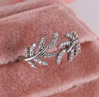 Leaf And Vine Wedding Twisted Vine Garden Style Foliage Leaf Shaped Olive Gold Ring - JBR Jeweler