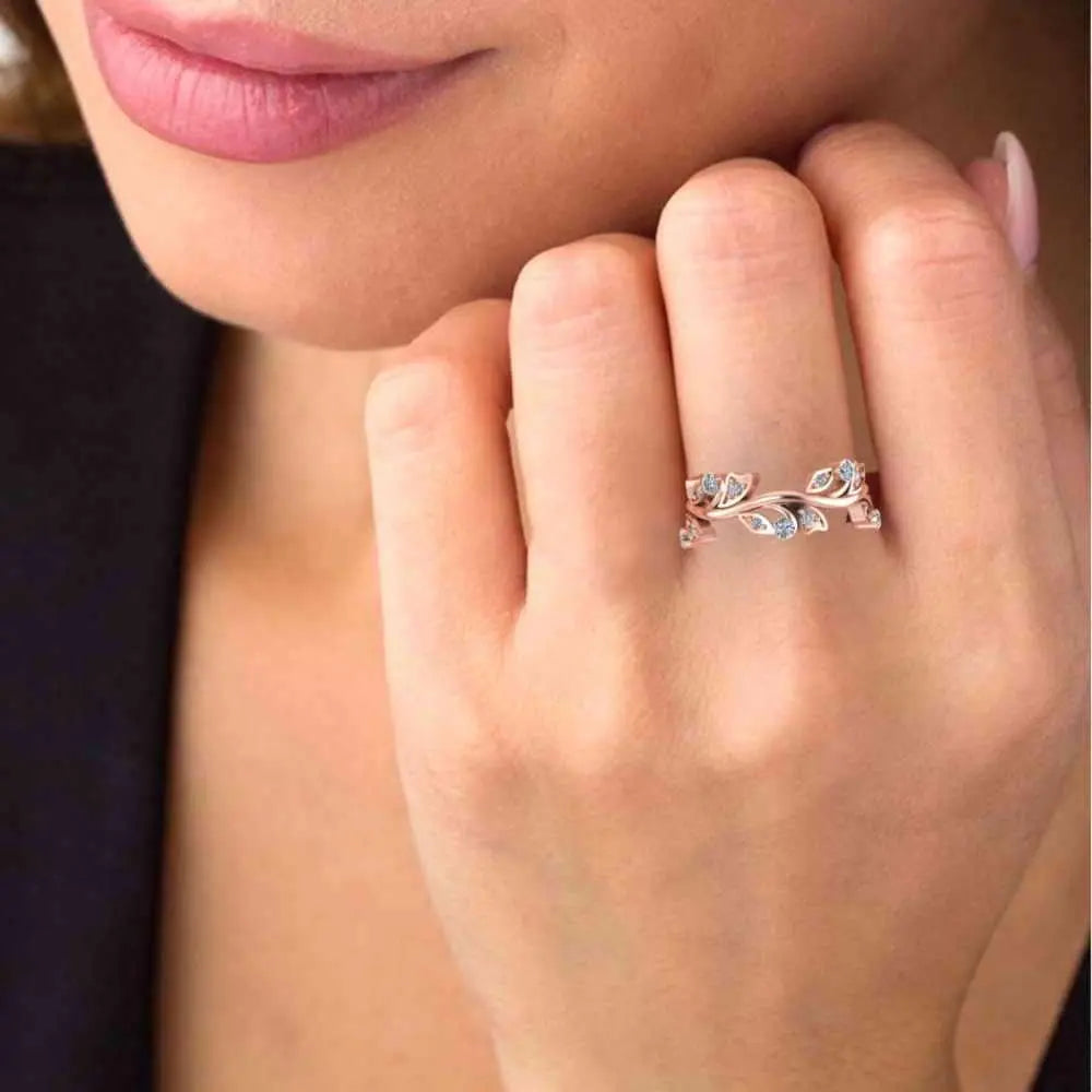 Leaf Design Round Cut Stackable Ring For Women – JBR Jeweler