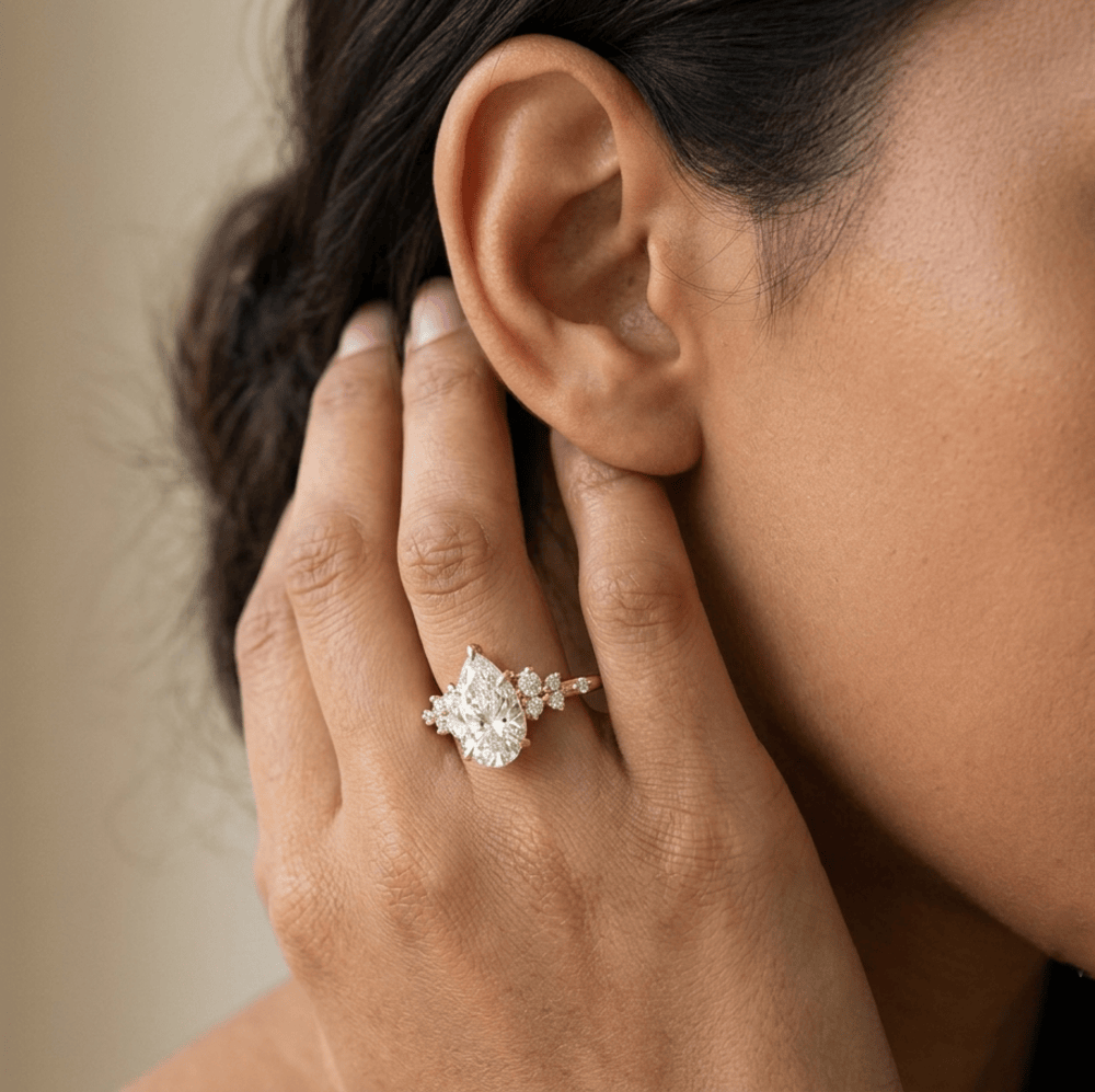Romantic pear moissanite cluster ring for proposal gift