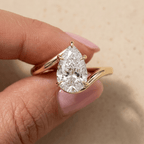 Luxury 18K yellow gold moissanite solitaire ring for her