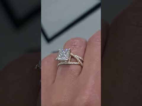 1CT Princess Cut Lab-Grown Diamond Celebrity Engagement Ring