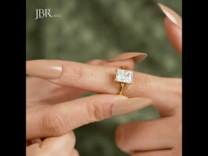 Bague solitaire à diamants cultivés en laboratoire Radiant à bords carrés