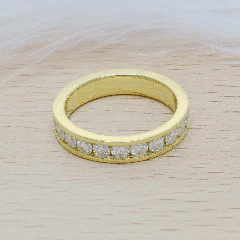 Round Cut Lab Grown-CVD Diamond Channel Setting Wedding Band Ring - JBR Jeweler